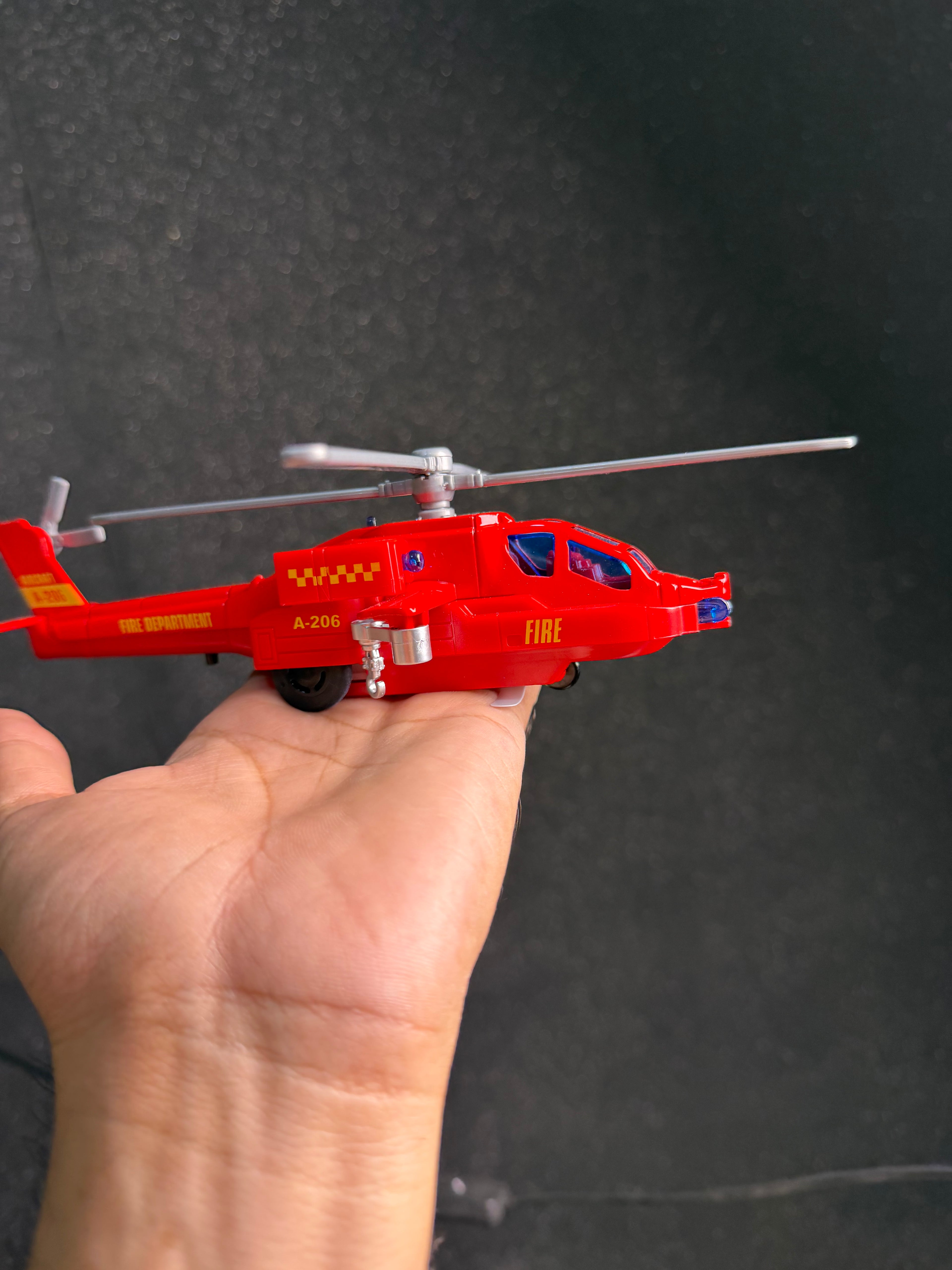 die cast metal body helecopter with realistic sound nd light