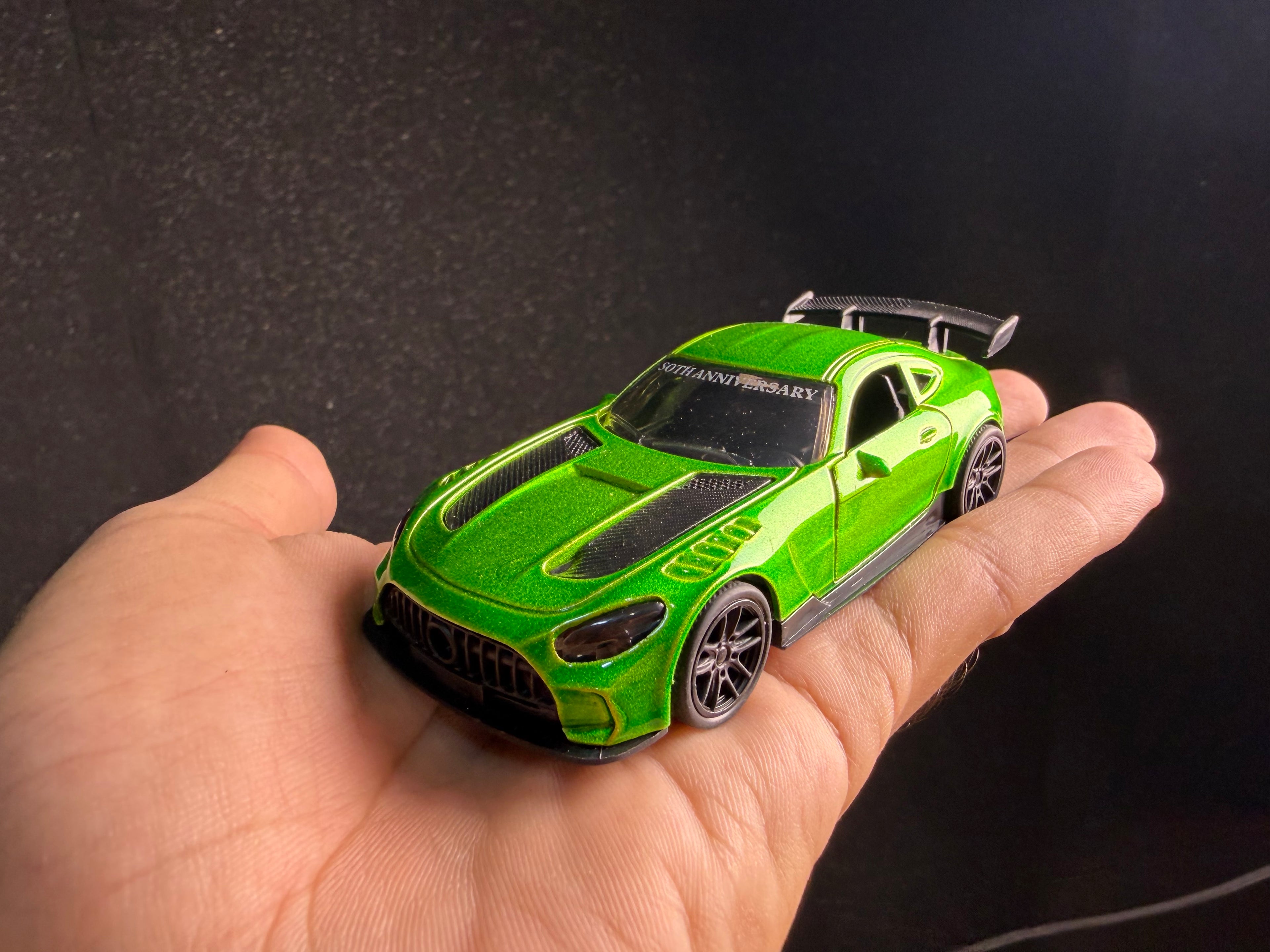 1:43 die cast car