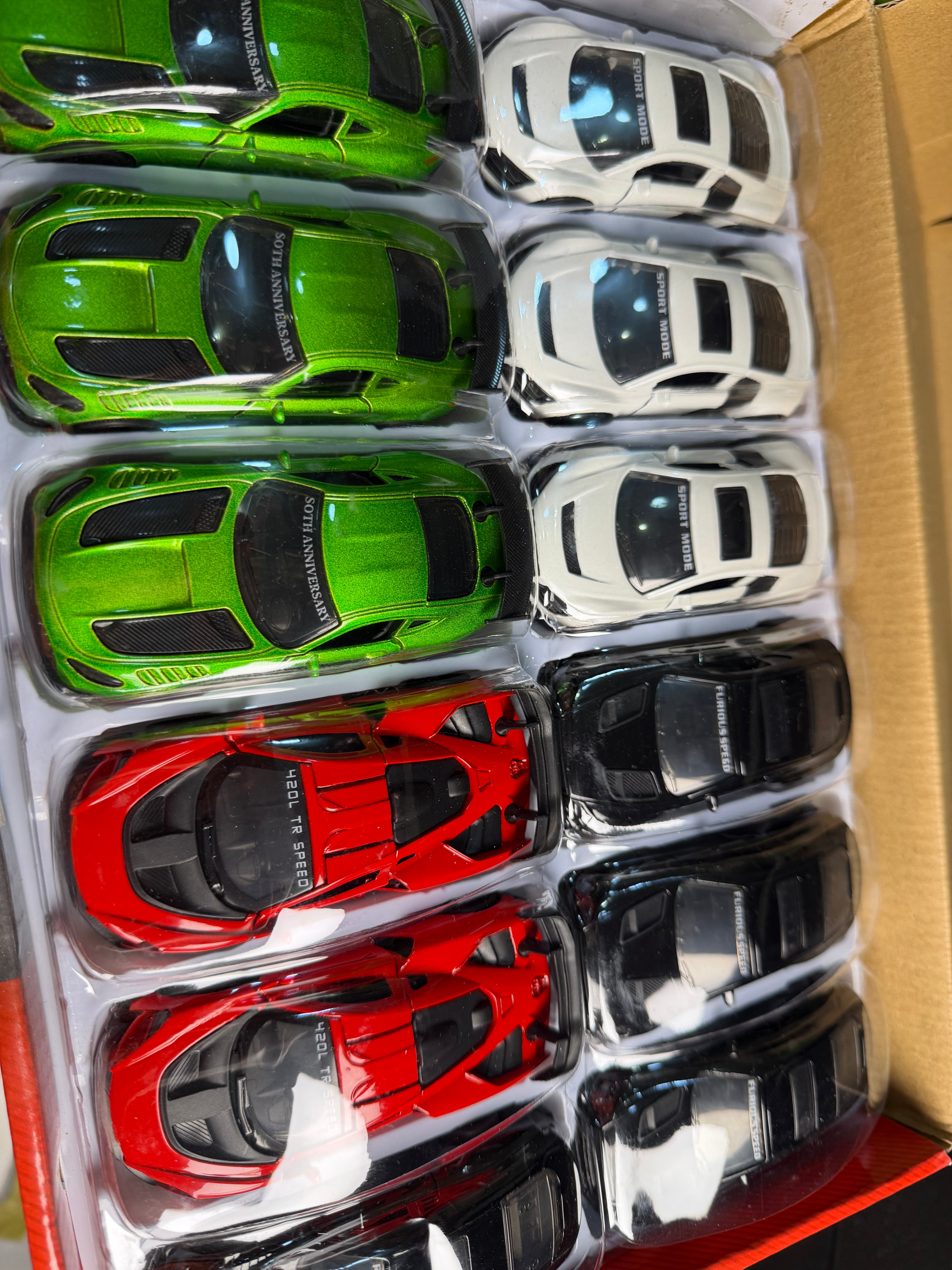 1:43 die cast car